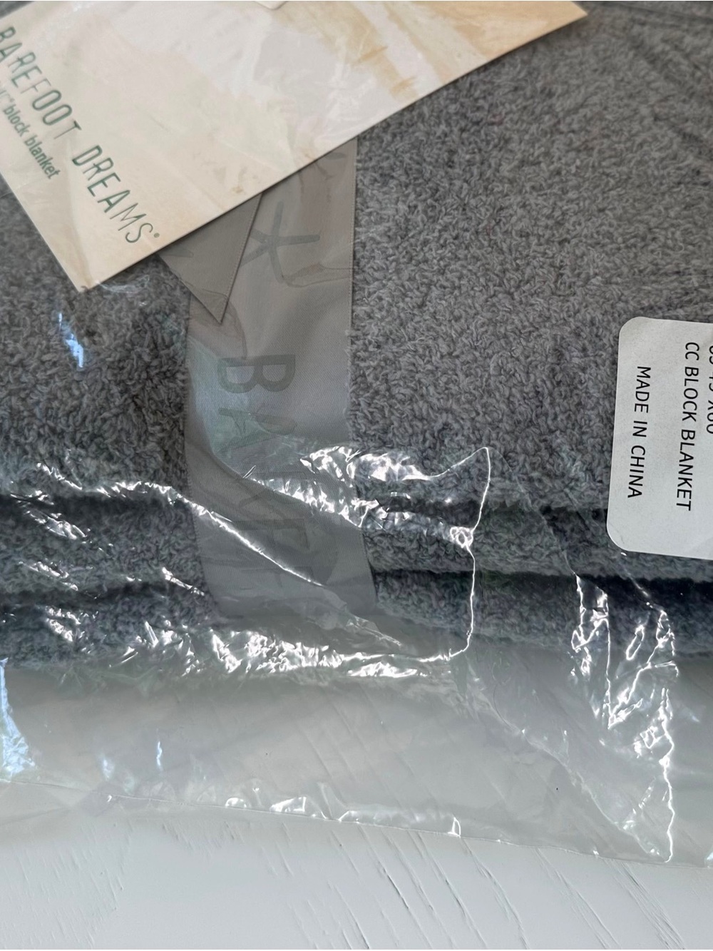 Barefoot Dreams CozyChic Gray Plush Throw Blanket - Picture 4 of 7